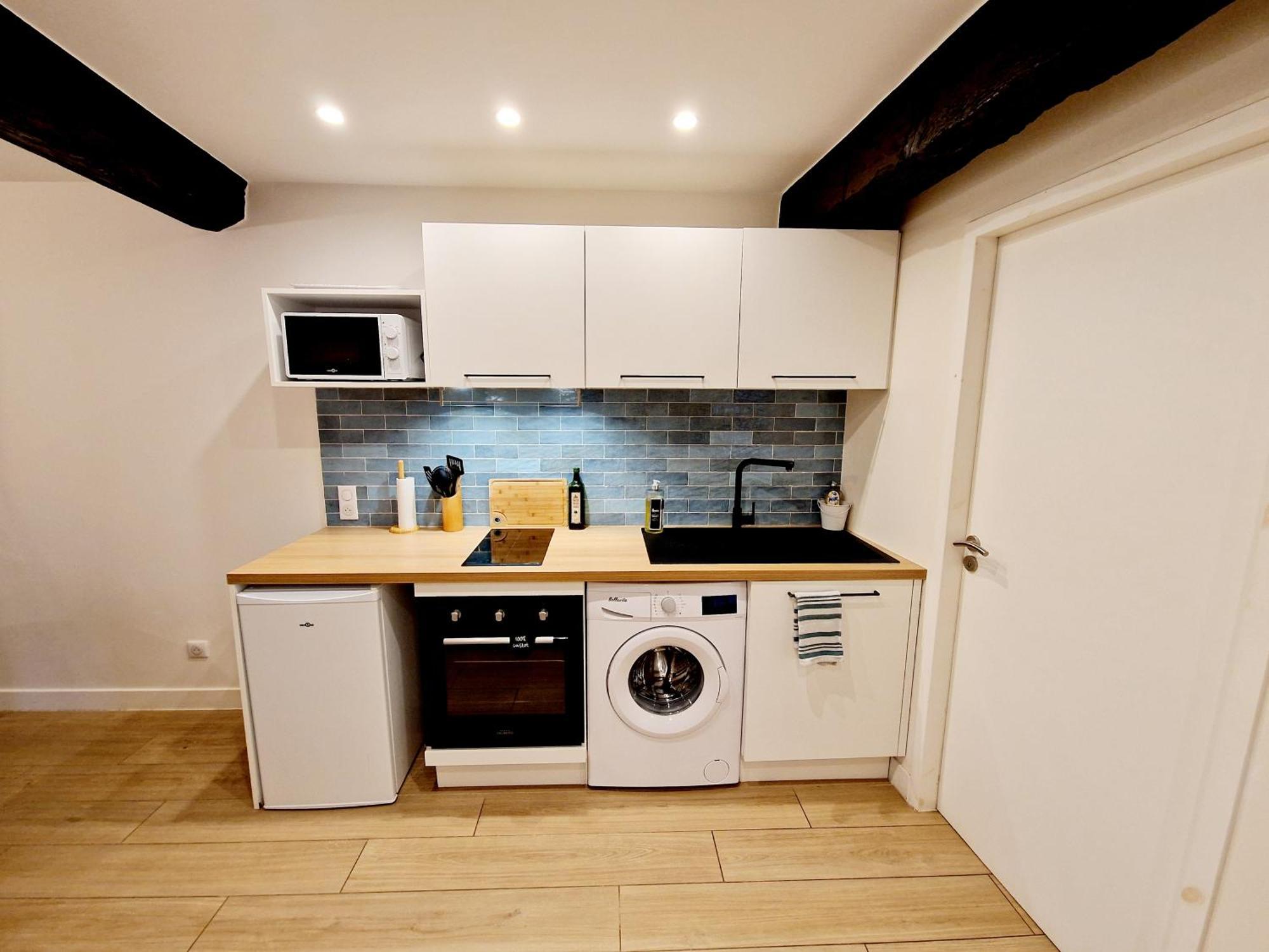 Studio Entierement Equipe Cailloux-sur-Fontaines Exterior foto